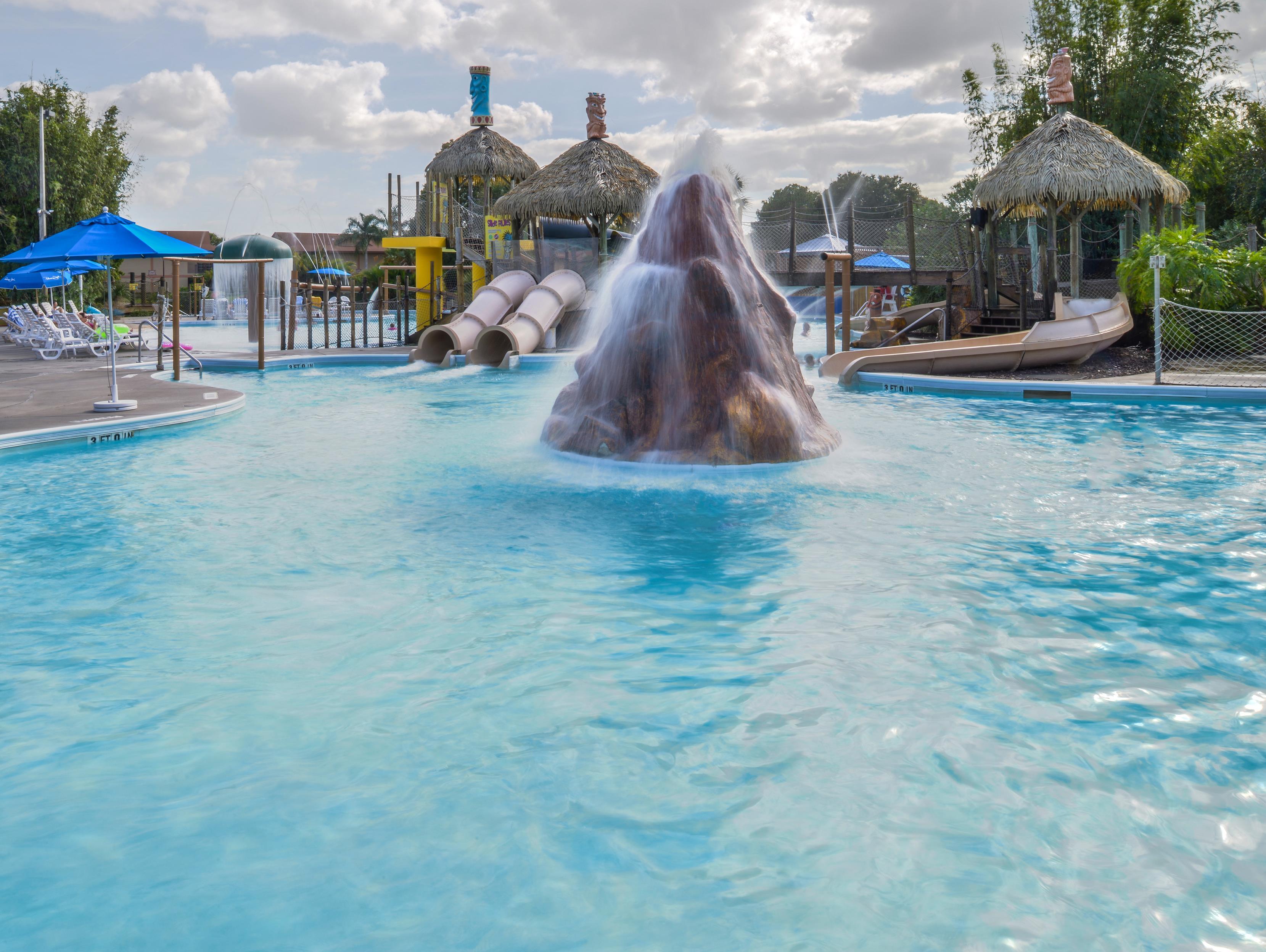 Hilton Vacation Club Aqua Sol Orlando West Resort