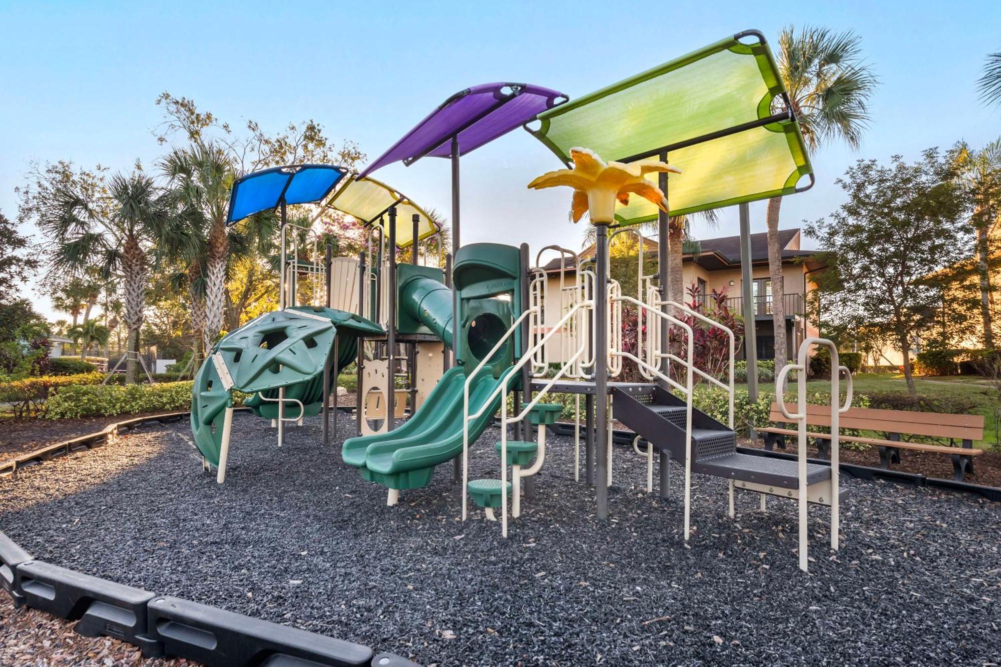 Resort Hilton Vacation Club Aqua Sol Orlando West Four Corners